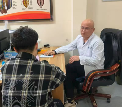 襄阳市|男科医师高朋磊：守护男性健康，专业男科诊疗